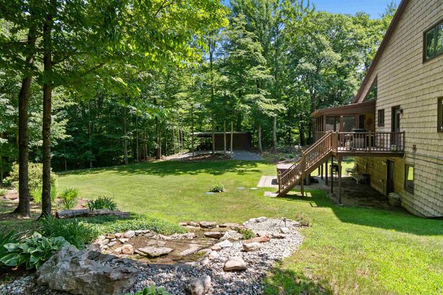 152 Shawn Drive, St. Albans Town, VT 05478