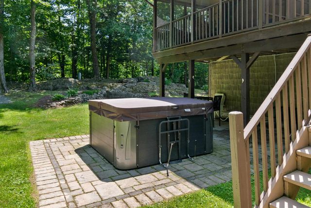 152 Shawn Drive, St. Albans Town, VT 05478