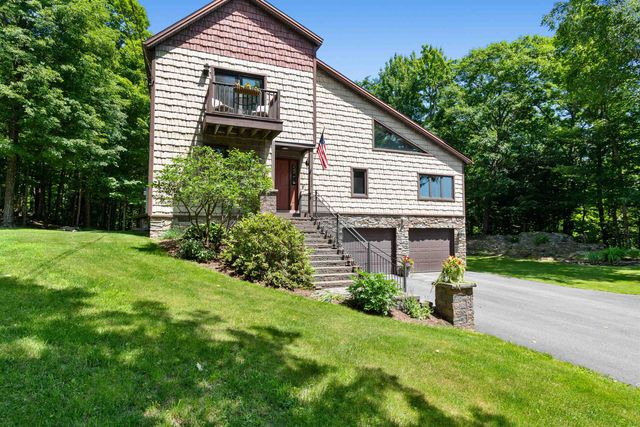 152 Shawn Drive, St. Albans Town, VT 05478