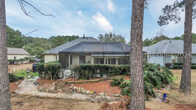 11 Sundance Ln, Bluffton, SC 29909