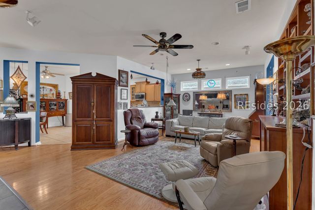 11 Sundance Ln, Bluffton, SC 29909