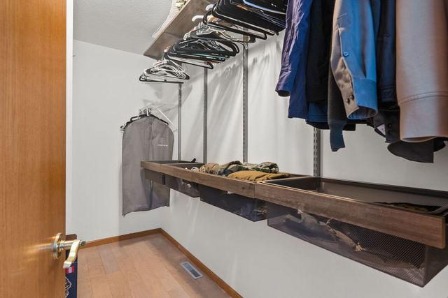 113 E 46th Street, Davenport, IA 52806