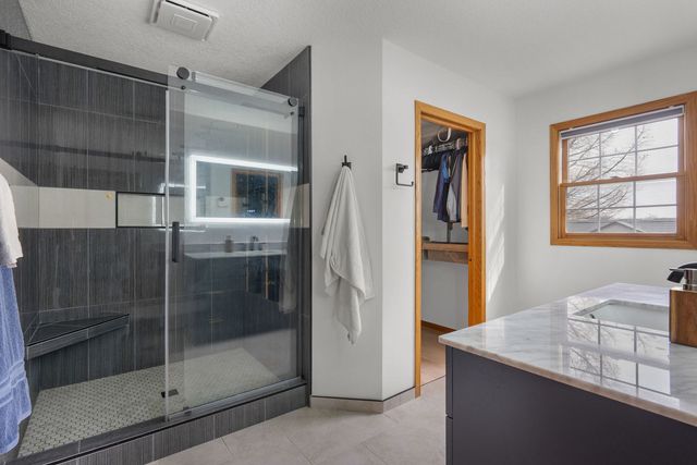 113 E 46th Street, Davenport, IA 52806