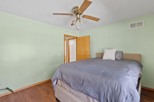 113 E 46th Street, Davenport, IA 52806