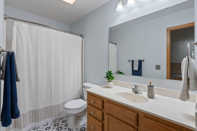 113 E 46th Street, Davenport, IA 52806