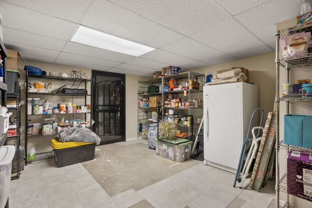 113 E 46th Street, Davenport, IA 52806