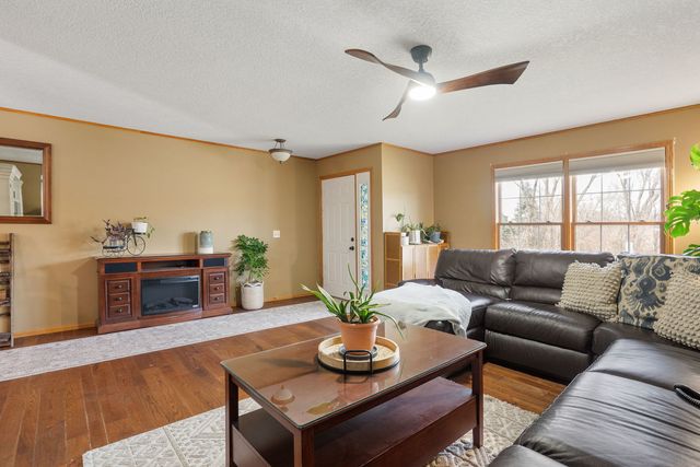 113 E 46th Street, Davenport, IA 52806