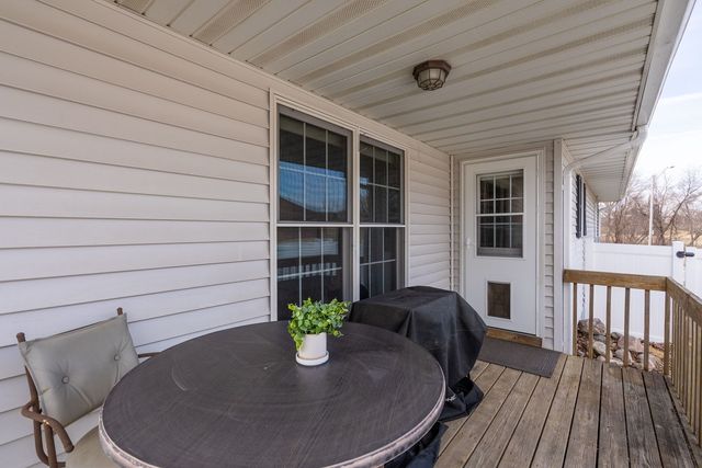 113 E 46th Street, Davenport, IA 52806