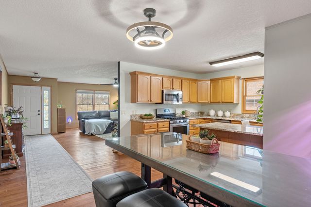 113 E 46th Street, Davenport, IA 52806