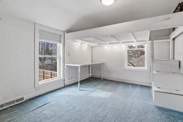 3910 S Adams Street, Marion, IN 46953