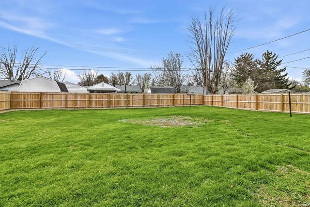 3910 S Adams Street, Marion, IN 46953