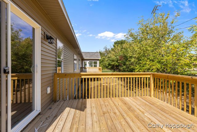 1978 Aspen Valley Lane, Ionia, MI 48846