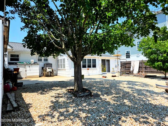 22 N Forecastle Drive, Little Egg Harbor, NJ 08087