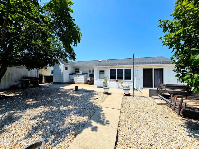22 N Forecastle Drive, Little Egg Harbor, NJ 08087