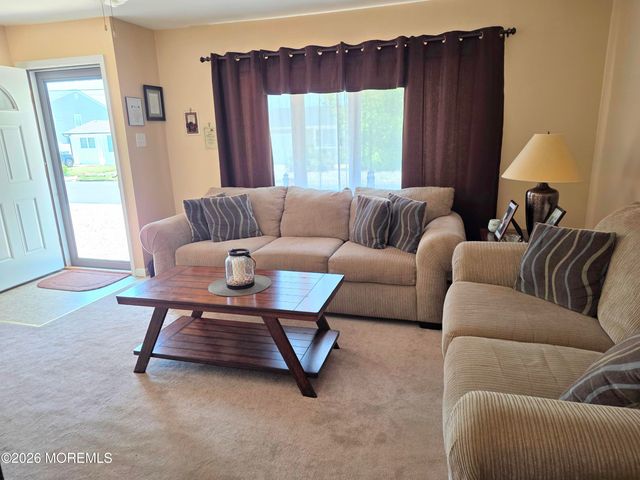 22 N Forecastle Drive, Little Egg Harbor, NJ 08087