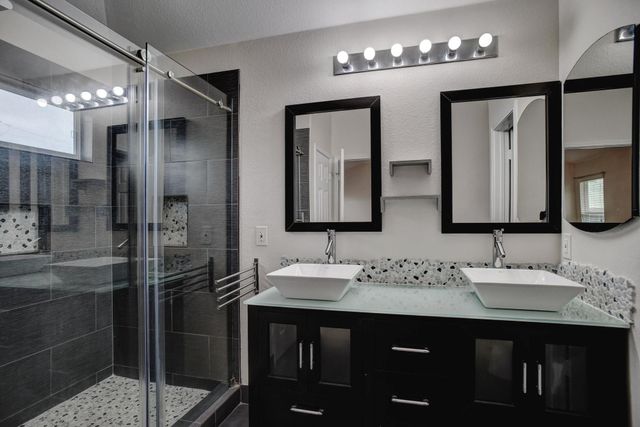 106 Double Barrel CT, Bastrop, TX 78602
