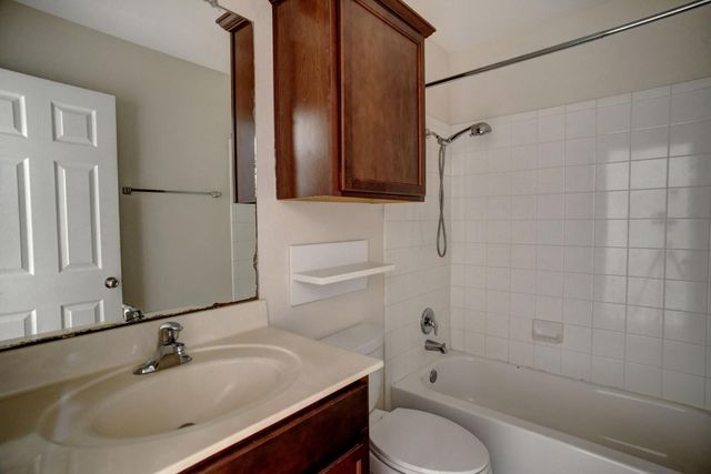 106 Double Barrel CT, Bastrop, TX 78602