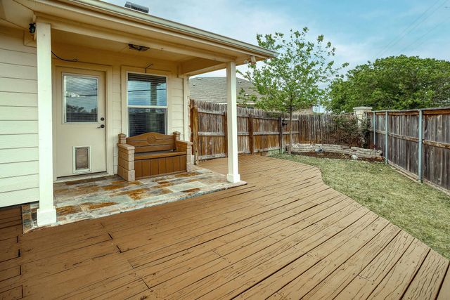 106 Double Barrel CT, Bastrop, TX 78602