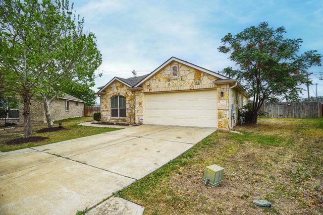 106 Double Barrel CT, Bastrop, TX 78602
