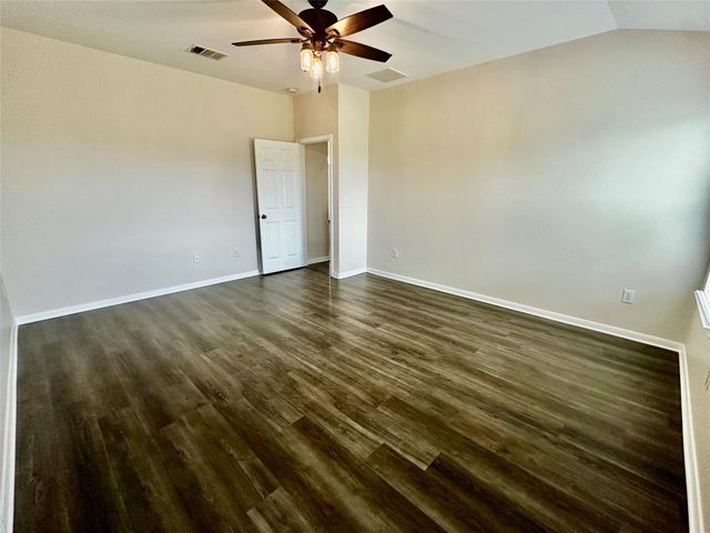 106 Double Barrel CT, Bastrop, TX 78602