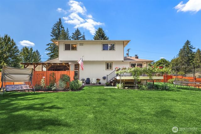 29052 229th Avenue SE, Black Diamond, WA 98010