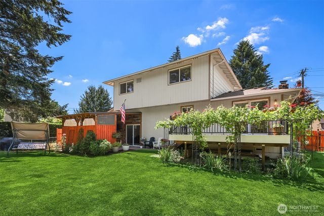 29052 229th Avenue SE, Black Diamond, WA 98010