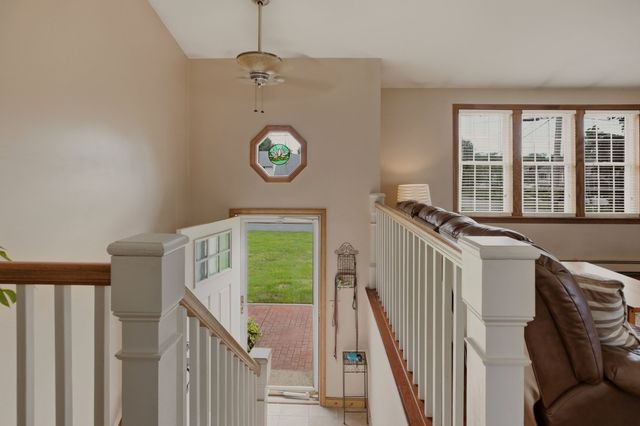 6 Musket Rd, Seekonk, MA 02771