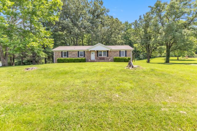 234 Hickory Dr, Kingston Springs, TN 37082