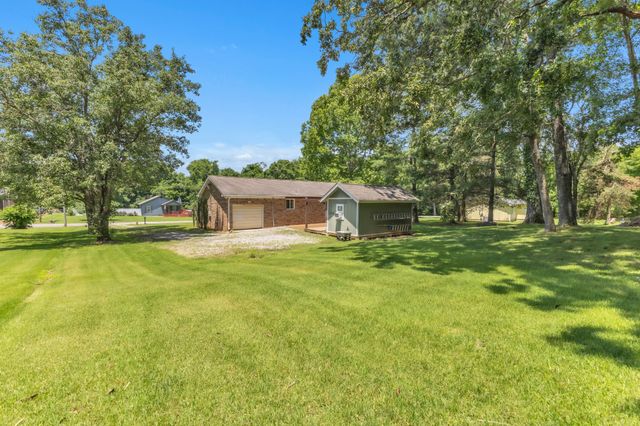234 Hickory Dr, Kingston Springs, TN 37082