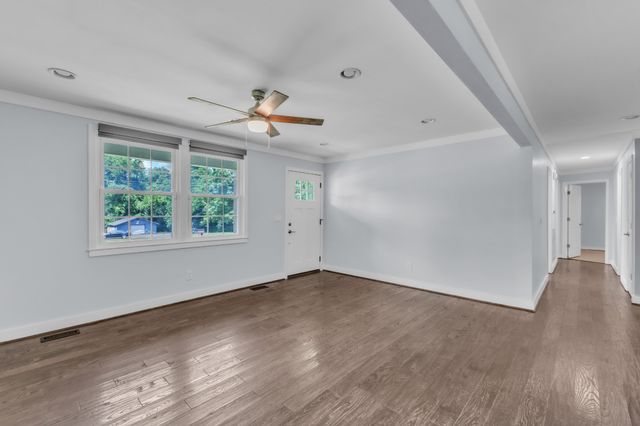 234 Hickory Dr, Kingston Springs, TN 37082