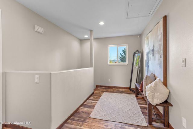 9088 N Orange Blossom CT, Hayden, ID 83835