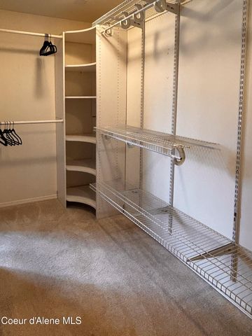 9088 N Orange Blossom CT, Hayden, ID 83835