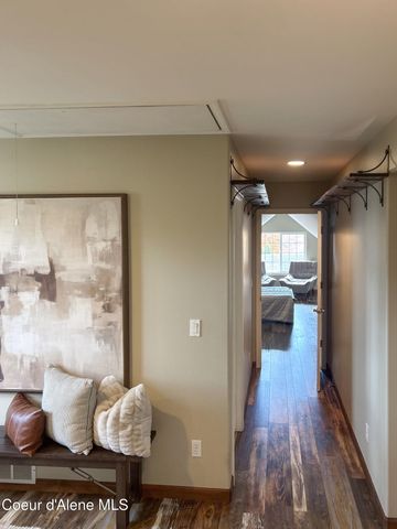 9088 N Orange Blossom CT, Hayden, ID 83835