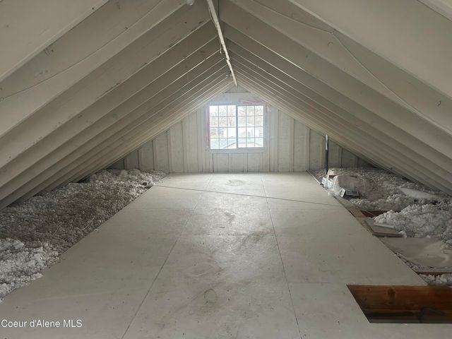 9088 N Orange Blossom CT, Hayden, ID 83835