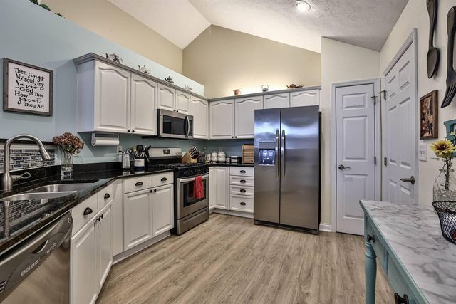 9120 Timberbrook Lane, B B, Florence, KY 41042