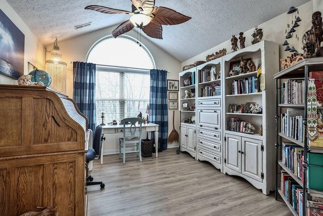 9120 Timberbrook Lane, B B, Florence, KY 41042