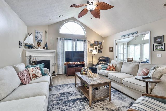 9120 Timberbrook Lane, B B, Florence, KY 41042