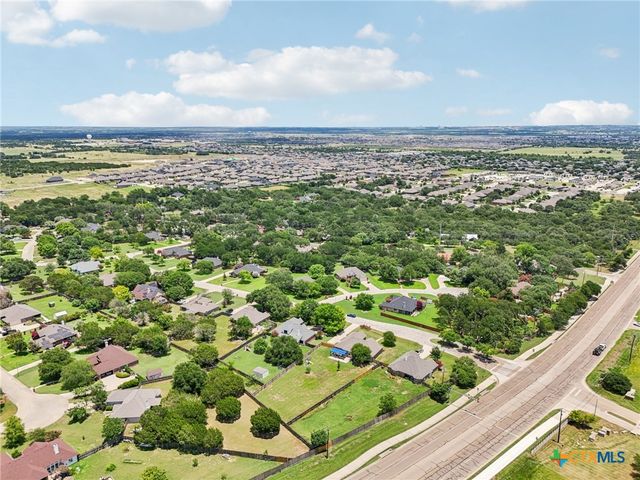 308 Cypress Springs Drive, Belton, TX 76513