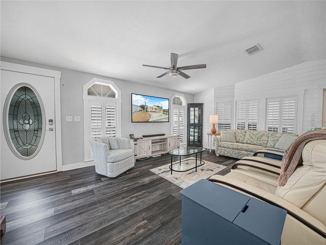 9 SILVER DOCTOR LANE, Lake Wales, FL 33898