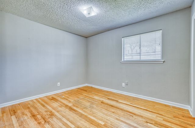 4124 Micki Lynn Avenue, Fort Worth, TX 76107