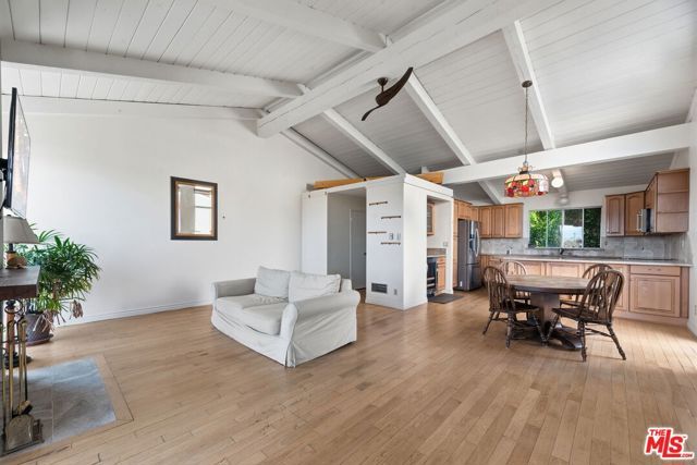 28370 Rey De Copas Lane, Malibu, CA 90265