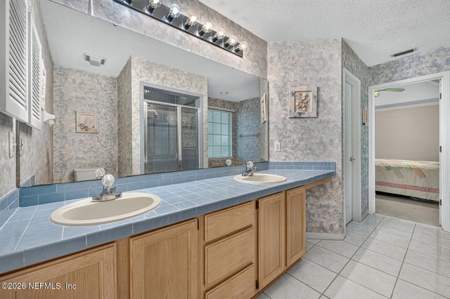 4821 HAWKS LANDING Court, Jacksonville, FL 32217