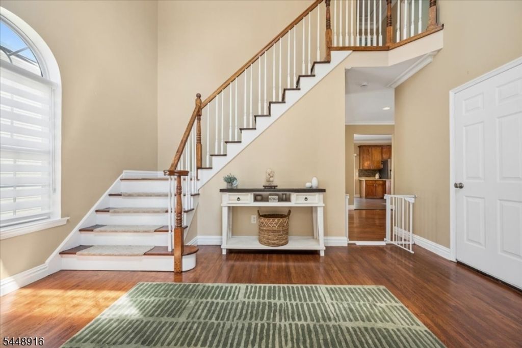 396 Vanderveer Rd, Bridgewater Twp., NJ 08807 — photo 2