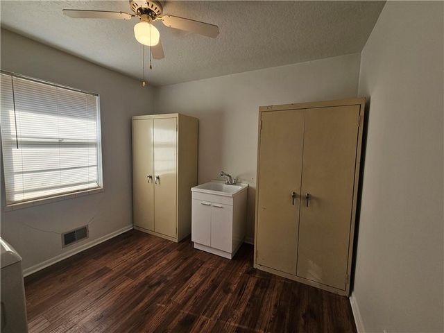 7308 Cedar Avenue, Raytown, MO 64133