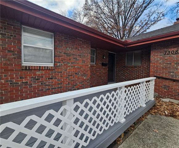 7308 Cedar Avenue, Raytown, MO 64133
