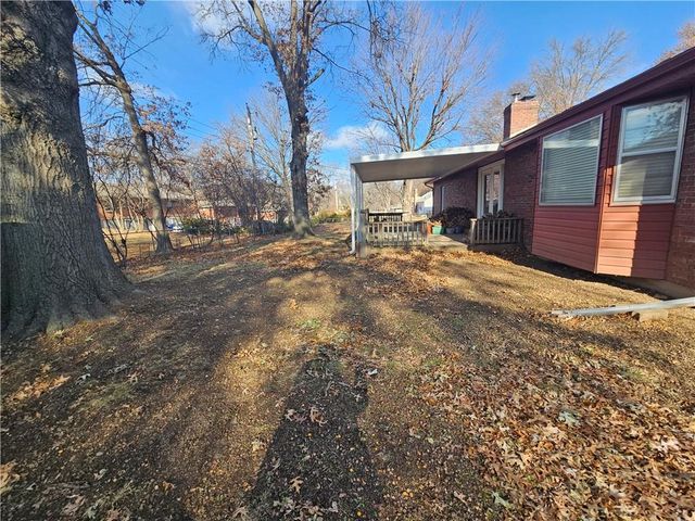 7308 Cedar Avenue, Raytown, MO 64133