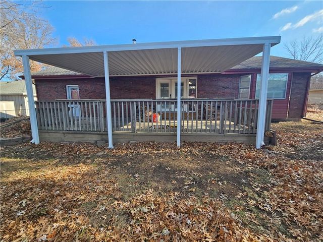 7308 Cedar Avenue, Raytown, MO 64133