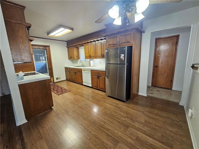 7308 Cedar Avenue, Raytown, MO 64133