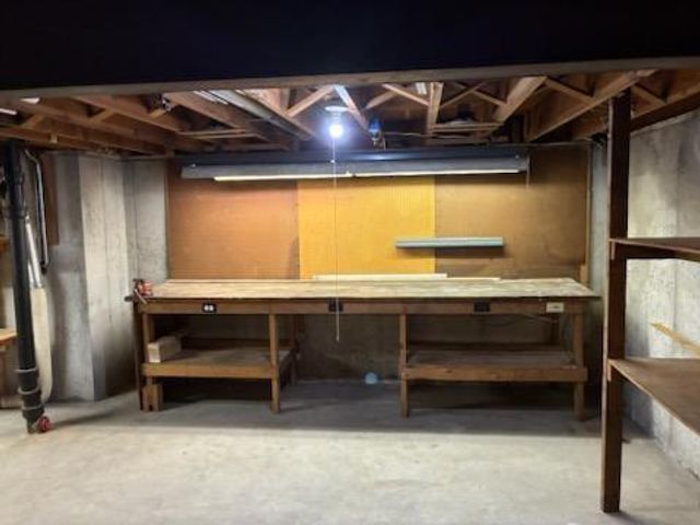 7308 Cedar Avenue, Raytown, MO 64133