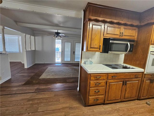 7308 Cedar Avenue, Raytown, MO 64133